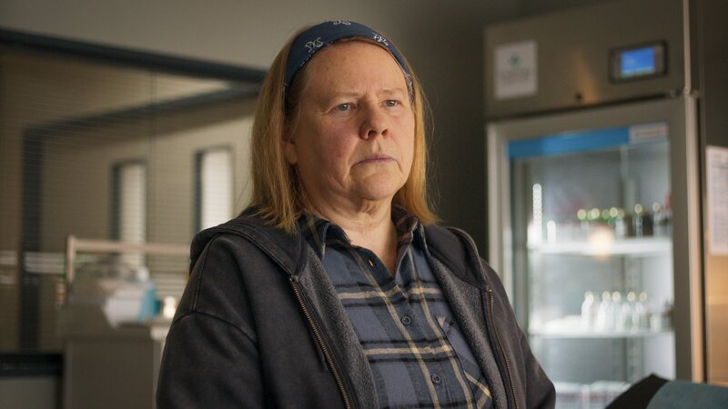 Patientin Doro Kammschütz (Hildegard Schroedter) will nicht weiter behandelt werden. – Bild: ZDF und X Filme/​Julia Jalnasow