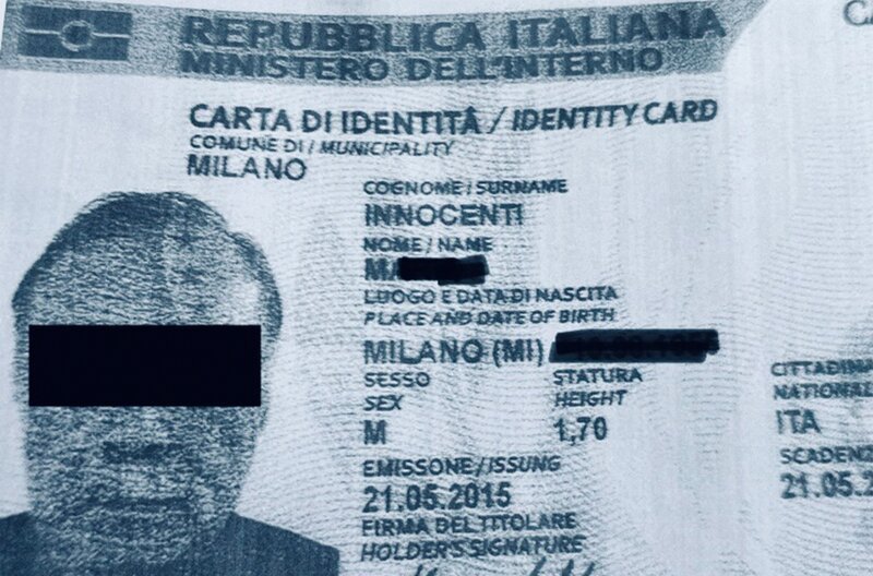 Mit einem gefälschten Ausweis klaute Mario Innoccenti einen Luxuswagen bei einer Probefahrt. – Bild: SWR