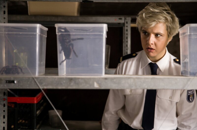 ARD WAPO BERLIN, Krimiserie mit (8 neuen Folgen), Folge 9 „Goldmädchen“, am Dienstag (26.01.21) um 18:50 Uhr im Ersten. Gerichtsmediziner Dr. Jan Conrad (Juri Padel) hat Erkenntnisse, die dem Fall eine neue Wendung geben könnte. © ARD/​Daniela Incoronato, honorarfrei – Verwendung gemäß der AGB im engen inhaltlichen, redaktionellen Zusammenhang mit genannter ARD-Sendung bei Nennung „Bild: ARD/​Daniela Incoronato“ (S2). ARD-Programmdirektion/​Bildredaktion, Tel: 089/​5900⁠–⁠4302, Fax: 089/​550⁠–⁠1259, bildredaktion@DasErste.de – Bild: Degeto Film GmbH /​ Vertrieb: Studio Hamburg Enterprises GmbH