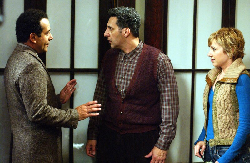 Monk Season4 EP Mr Monk Goes Home Again, Monk Staffel4 EP Mr Monk und Frankenstein – Bild: ORF/​Universal