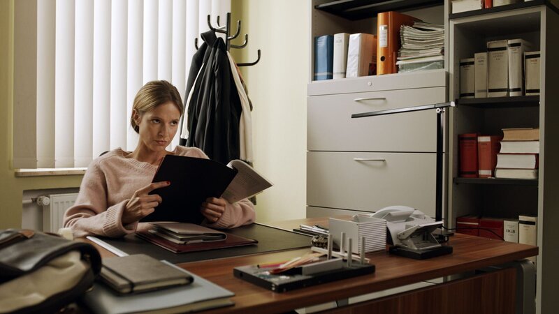 Dr. Julia Kellerman (Lisa Bitter) – Bild: The Amazing Film Company