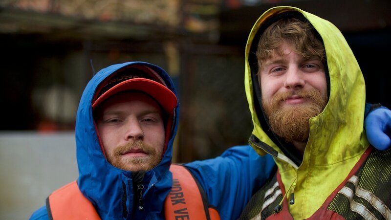 Cornelia Marie Greenhorns Wyatt Rood and Tyler Wickenhagen (right to left). – Bild: Discovery Communications, LLC