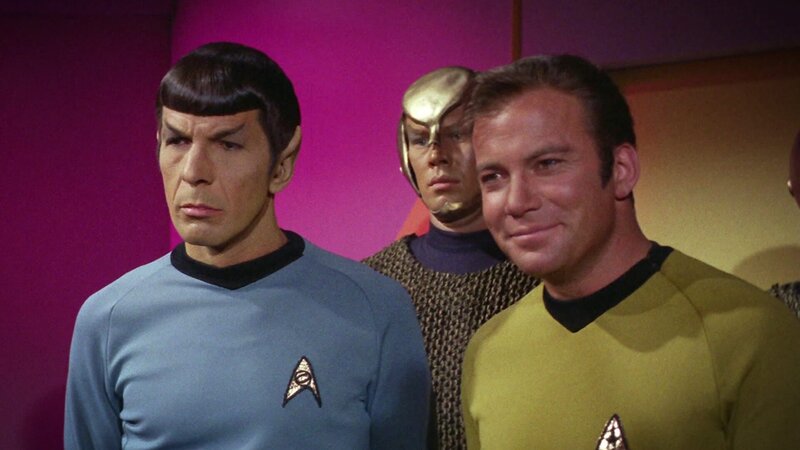 Mr. Spock (Leonard Nimoy) und James T. Kirk (William Shatner) – Bild: Tele 5