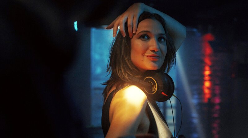 Vicky Verhellen (Mona Mina Leon). – Bild: WDR/​Thomas Nolf