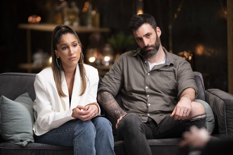 Selin (l.); Anthony (r.) – Bild: 2022 Endemol Shine Australia © 2022 Nine Network Australia Lizenzbild frei