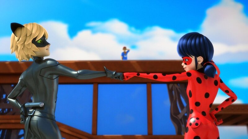 Marinette Dupain-Cheng und Adrien Agreste (li.). – Bild: Zagtoon /​ Method /​ Toei Animation /​ SAMG