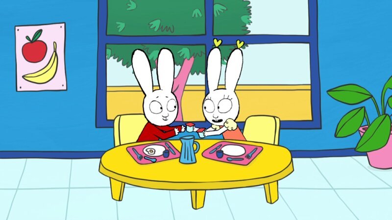 Simon (l.) ist es egal, dass seine Freundin Lou (r.) Läuse hat. Er verbringt trotzdem gerne seine Zeit mit ihr. – Bild: ZDF/​GO-N Productions 2016