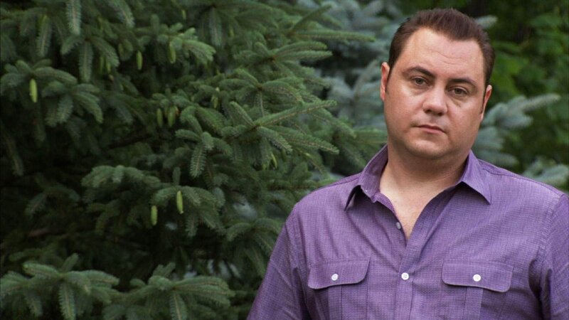 Jede Familie hat ihre Geheimnisse, doch die Familiengeschichte von Chip St. Clair (Foto) ist außergewöhnlich: Als Erwachsener findet er heraus, dass sein Vater ein Kindermörder ist, der aus dem Gefängnis ausgebrochen ist. – Bild: RTL