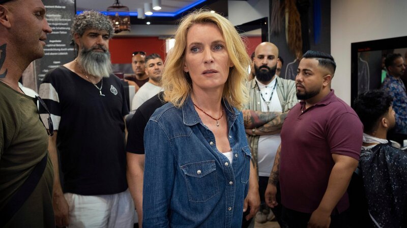 Ausgebremnst: Charlotte Lindholm (Maria Furtwängler) – Bild: NDR/​Christine Schroeder