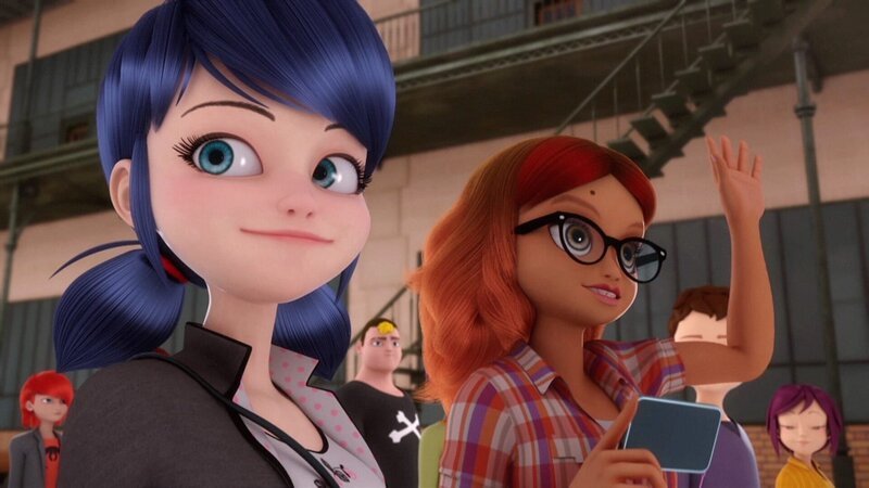 L-R: Marinette Dupain-Cheng, Alya Césaire – Bild: Courtesy of Disney+