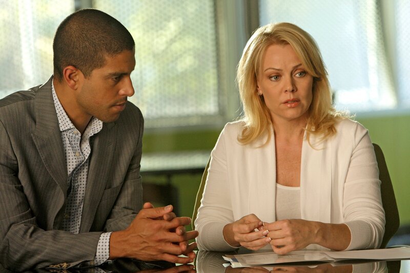 Adam Rodriguez, Gail O’Grady – Bild: CBS BROADCASTING INC.