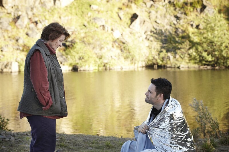 Vera Stanhope (Brenda Blethyn, l.); Joe Ashworth (David Leon, r.) – Bild: ITV Studios