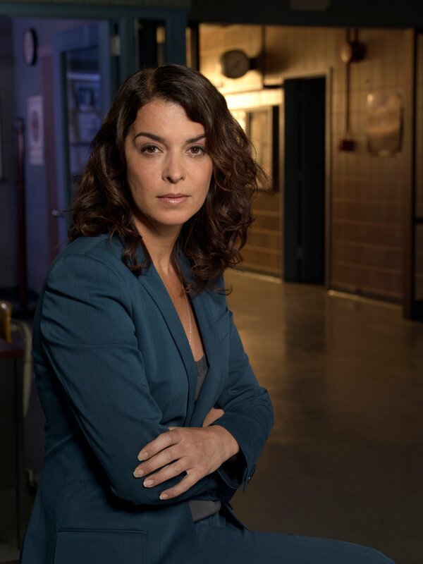 Carolyn Barek (Annabella Sciorra), 5. Staffel – Bild: VOX