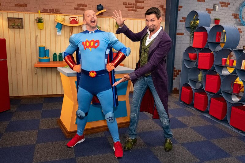 L-R: Magic Max und Tristan. – Bild: ORF/​Günther Pichlkostner