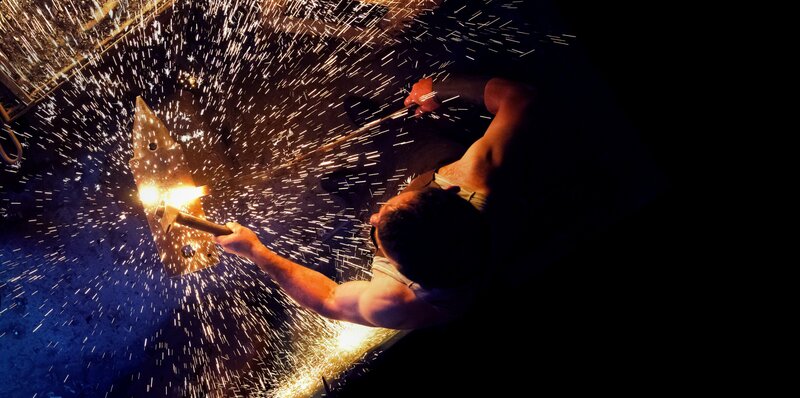 Wettkampf der Waffenschmiede – Artwork – Bild: A&E Television Networks Lizenzbild frei