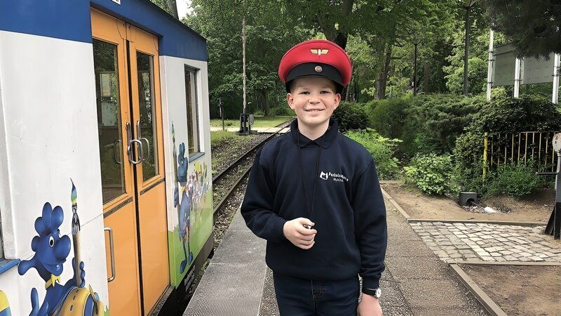 Willi will Lokführer werden 1 – Bild: rbb/​Stefanie Köhne