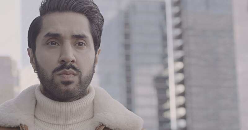 Der Journalist Mobeen Azhar – Bild: Crime + Investigation /​ Ben Crichton /​ Forest