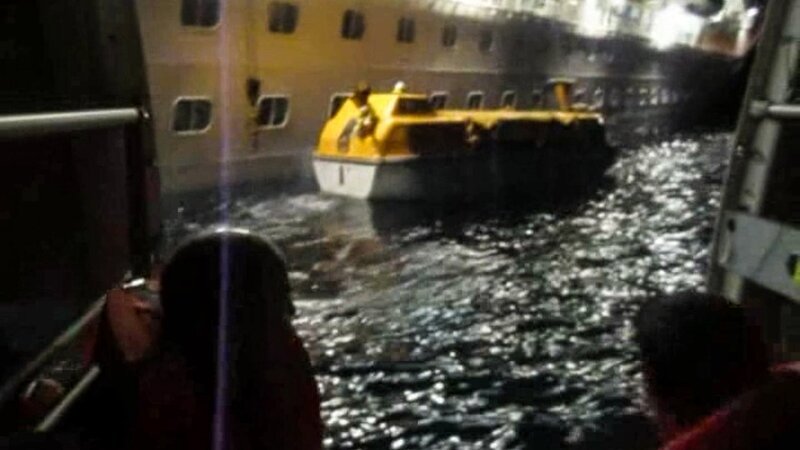 Costa Concordia – Bild: ORF/One Gate/Zeitsprung Pictures/Sky Deutschland/Rai – Radiotelevisione Italiana Spa Costa Concordia – Bild: ORF/One Gate/Zeitsprung Pictures/Sky Deutschland/Rai – Radiotelevisione Italiana Spa