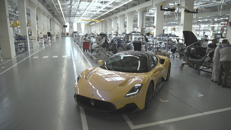 Der MC20 in der Fabrik. – Bild: Cry Havoc Productions, Inc.