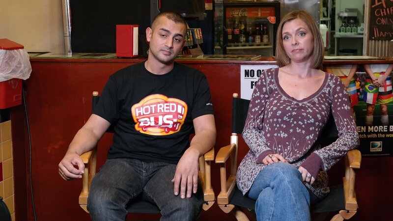 Owners talk at Doffo Winery in Temecula, California, as seen on Food Network’s Mystery Diners, Season 9. – Bild: Television Food Network, G.P.