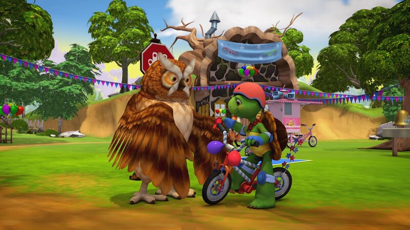 Franklin erhält eine Auszeichnung von Herrn Uhu. – Bild: KiKA/​Nelvana Limited/​Infinite Frameworks Pte Ltd.