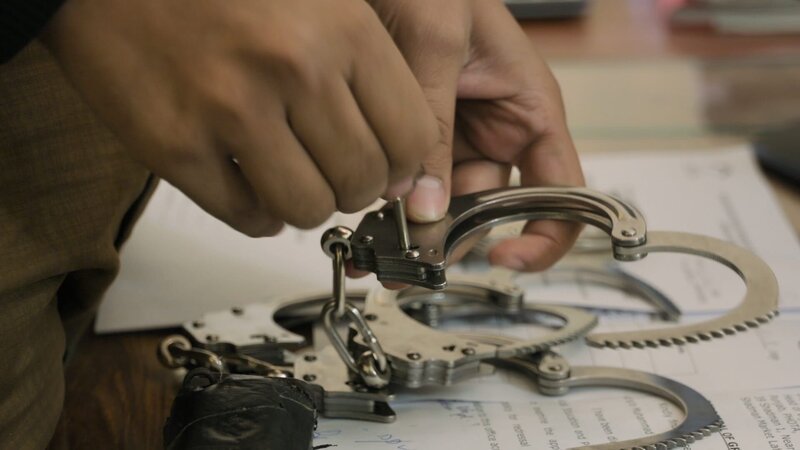 Harter Kurs gegen den organisierten Organhandel in Pakistan: Den Tätern hohe Gefängnisstrafen. – Bild: ZDF und Vice Media