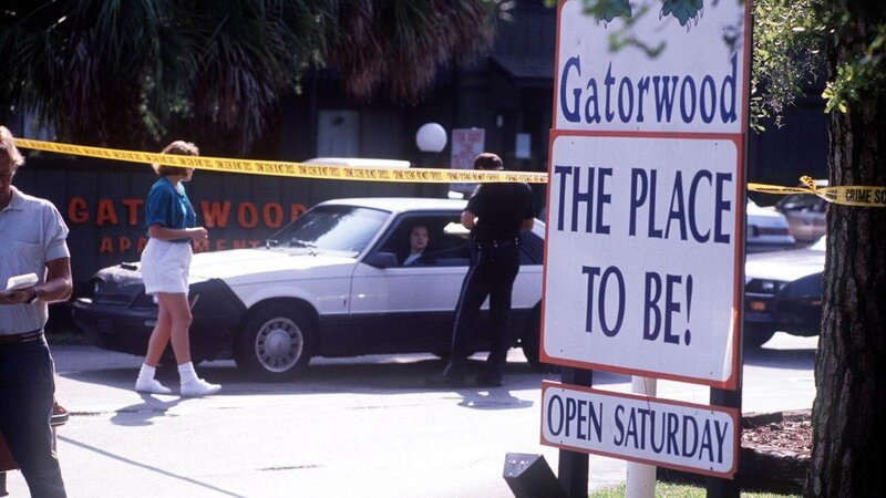 Danny Rolling ist einer der brutalsten Serienmörder. Er vergewaltigte und folterte seine Opfer. Immer wieder hielt er die Ermittlungsbehörden zum Narre. An einem Wochenende im Jahr 1990 terrorisierte er die Universität in Gainesville und ermordet fünf Studentinnen¼ – Bild: TVNOW