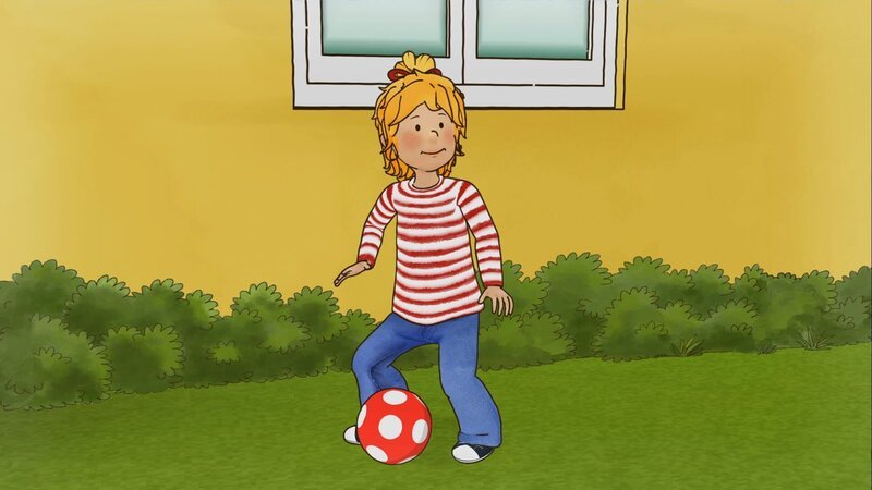 Conni möchte richtig Fußball spielen lernen. – Bild: ZDF/​Henning Windelband, Youngfilms GmbH