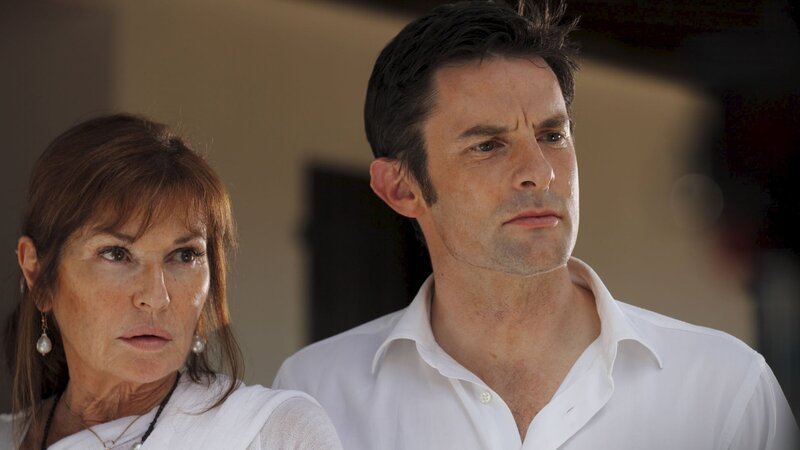 Nicole Seymour (Stephanie Beacham, l.) und Alex Seymour (Tom Ward, r.). – Bild: ZDF