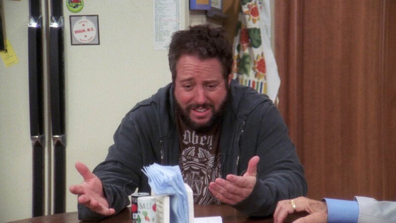 Mac Taylor (Gary Sinise) und sein Team werden alarmiert, als eine Frau am Tag ihrer Hochzeit die Leiche ihres zukünftigen Ehemanns entdeckt. Der Tote weist allerdings keinerlei Wunden auf. – Bild: RTL