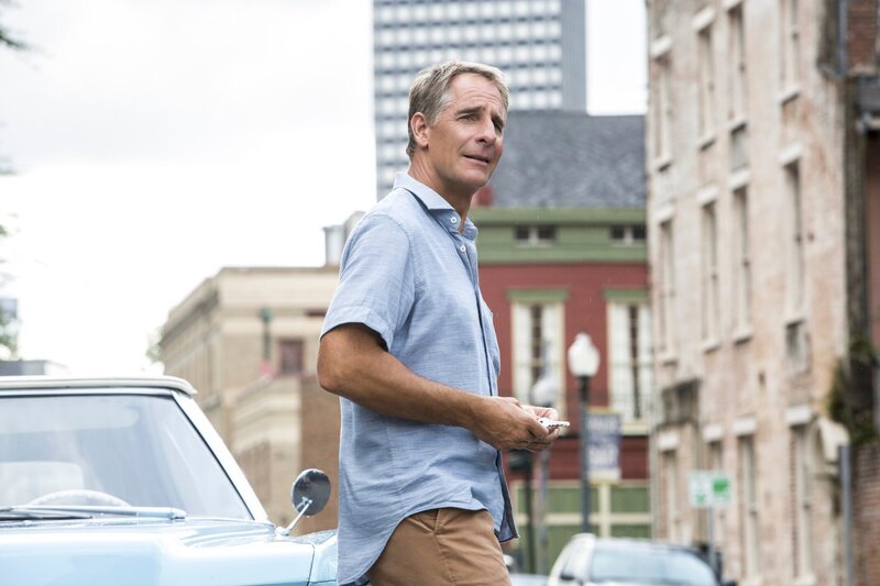 Muss mit seinem Team einen neuen Fall lösen: Pride (Scott Bakula) … – Bild: 13th Street