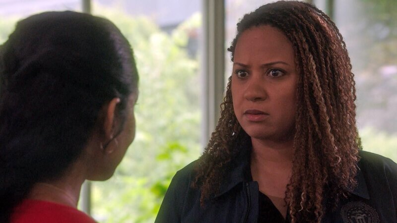 Gelingt es Agent Kennedy (Tracie Thoms) und der Spezialeinheit das entführte Ehepaar zu retten? – Bild: RTL /​ NBC Universal