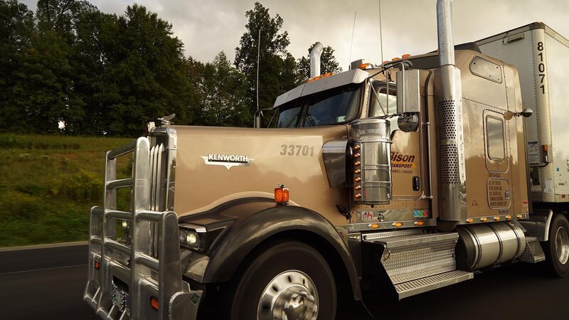 Asphalt-Cowboys truck. – Bild: Discovery Communications