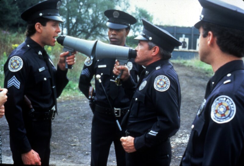 Police Academy III ... und keiner kann sie stoppen – Bild: Turner /​ © Warner Bros. Entertainment Inc.