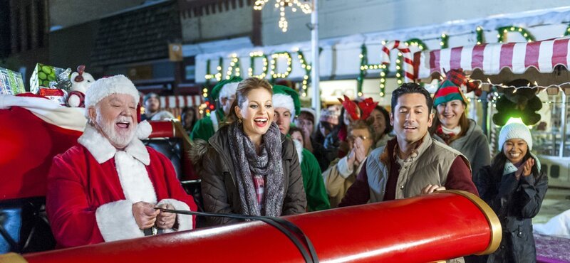 Brian Doyle-Murray Candace Cameron Bure David O’Donnell – Bild: FRM6 / Crown Media United States LLC Brian Doyle-Murray Candace Cameron Bure David O’Donnell – Bild: FRM6 / Crown Media United States LLC