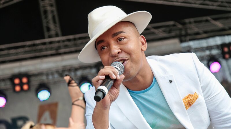 Der 90er Hit-Countdown mit u.a.: Lou Begas „Mambo No. 5“. – Bild: WDR/​Fulvio Zanettini