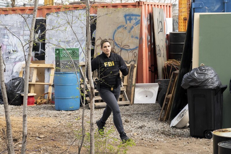 Missy Peregrym als Special Agent Maggie Bell – Bild: David M. Russell