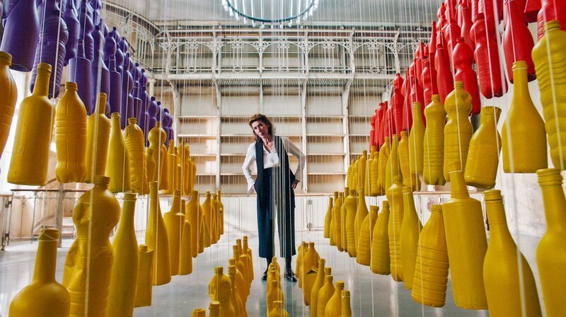 Adele Neuhauser (Direktorin Frida Groß-Klein) – Bild: WDR/​ORF