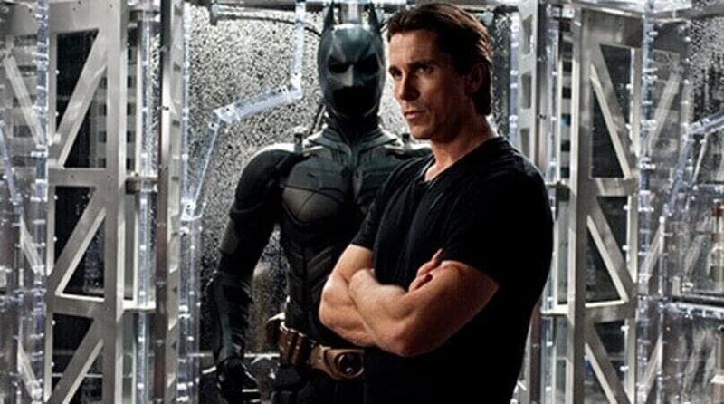 Bruce Wayne (Christian Bale) – Bild: Warner bros Bruce Wayne (Christian Bale) – Bild: Warner bros