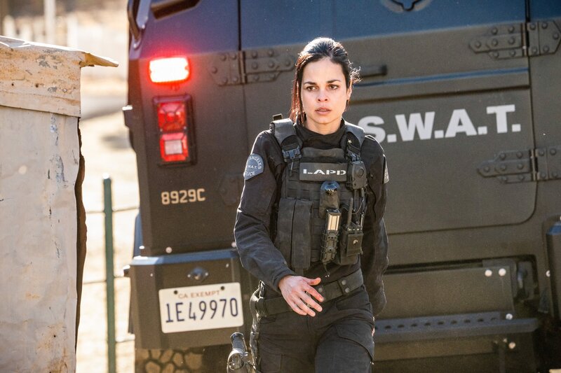 Lina Esco (Christina Alonso). – Bild: ORF/​Sony Pictures/​CBS/​Bill Inoshita