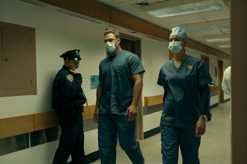 Jack Reacher (Alan Ritchson), Frances Neagley (Maria Sten) – Bild: Amazon MGM Studios