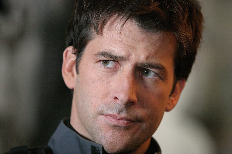 Lieutenant Colonel John Sheppard (Joe Flanigan). – Bild: MGM /​ SYFY