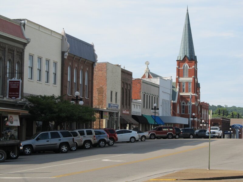 Downtown Pulaski, TN. Serves as the Downtown for all Elkton residence as well. – Bild: Discovery Communications, LLC. Lizenzbild frei