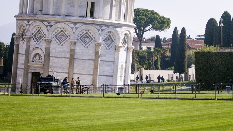 Der schiefe Turm von Pisa – Bild: RTL /​ INA