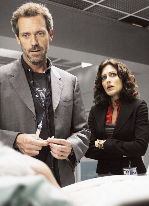 Dr. House hat sich dem strikten ärztlichen Befehl seiner Chefin widersetzt: Hugh Laurie als Dr. Gregory House, Lisa Edelstein als Dr. Lisa Cuddy – Bild: SUS /​ SF