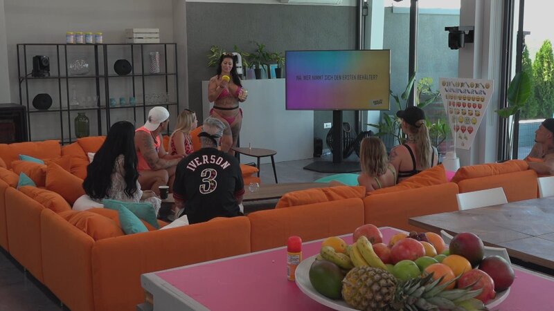 Belly (hinten) – Bild: ViacomCBS