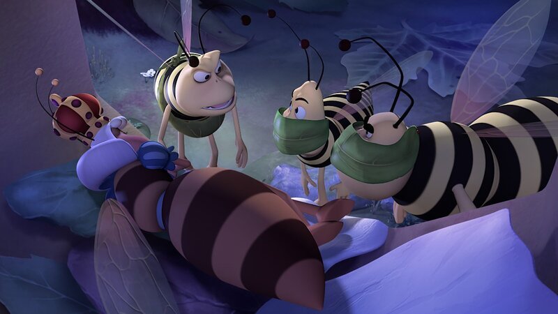 Die Wespen haben die Königin gekidnappt. – Bild: ZDF und Studio 100 Animation