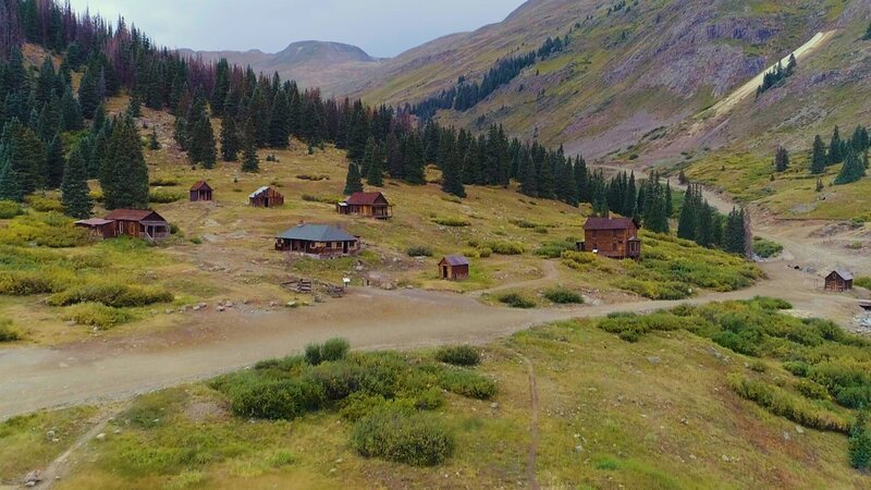 Mitte des 19. Jahrhunderts herrschten in den USA Goldgräberstimmung und ungezügelte Gier. Ohne sie wäre dieser Ort nicht entstanden. – Bild: N24 Doku