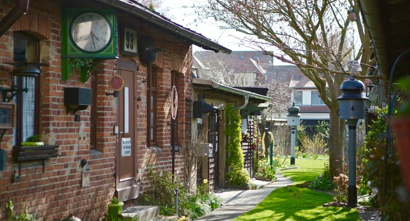 Deutschlands größte Sammlung von Eisenbahnläutwerken – Bild: MDR/​Britta Bibiko