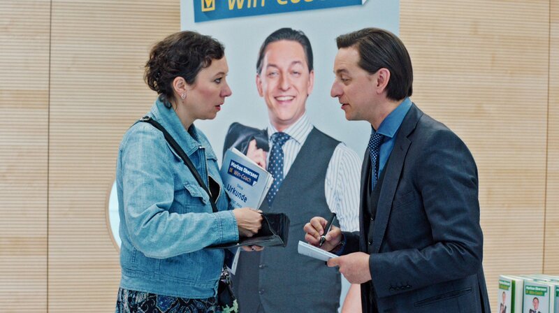 Ursula Strauss (Michelle Sendracek), Julian Loidl (Markus Oberseer). – Bild: WDR/​ORF